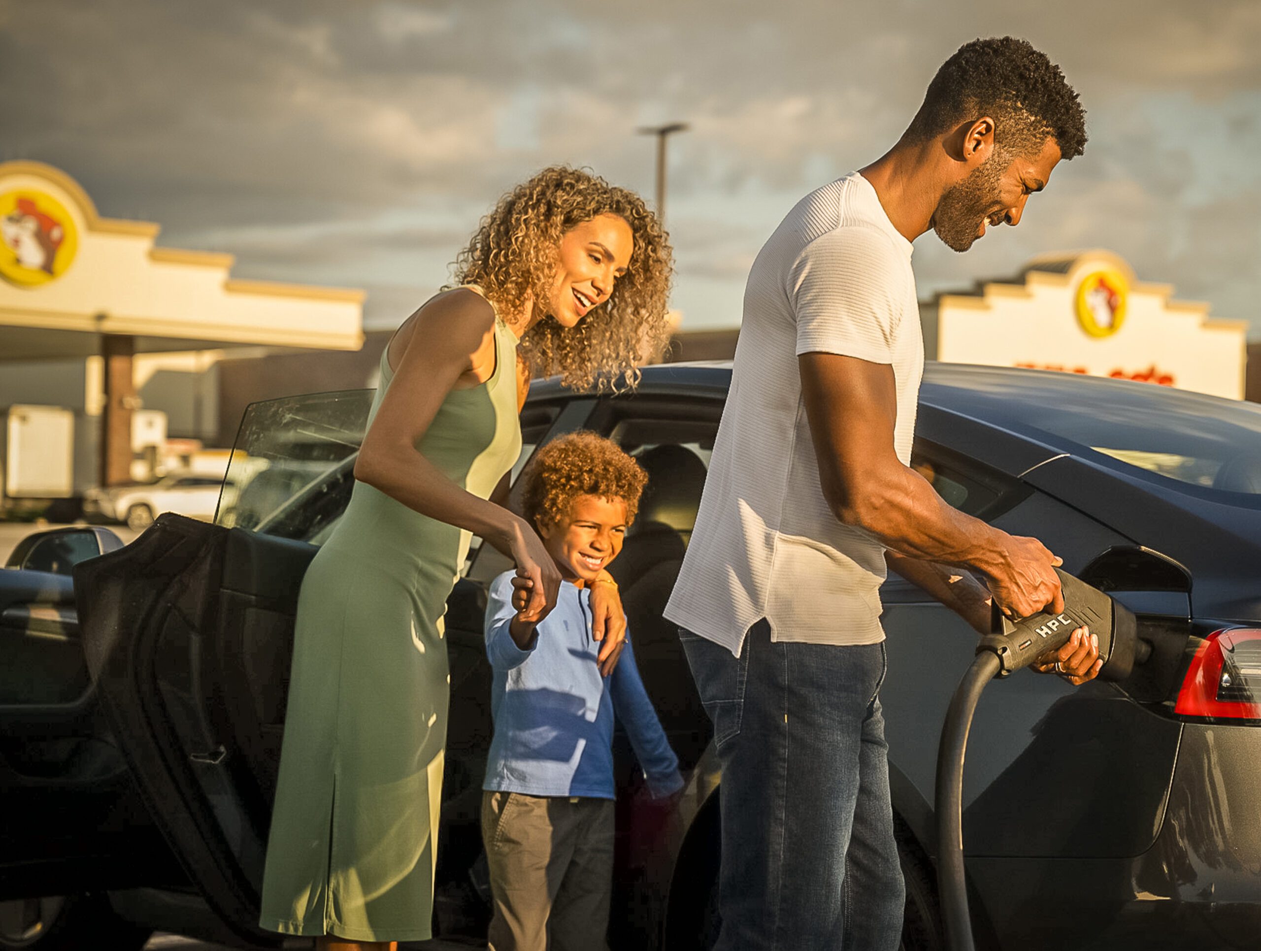 Mercedes-Benz Announces Strategic Agreement with Buc-ee’s to Join Forces to Deliver Premium EV Charging Experience at Buc-ee’s Locations Nationwide
