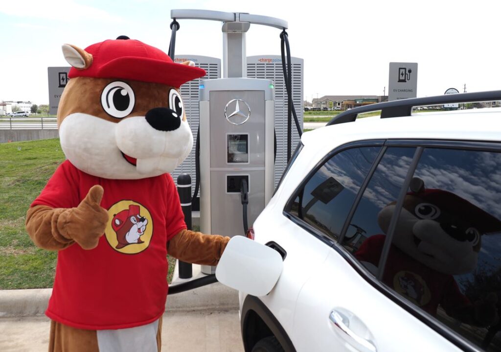 Mercedes-Benz High-Power Charging at Buc-ee's