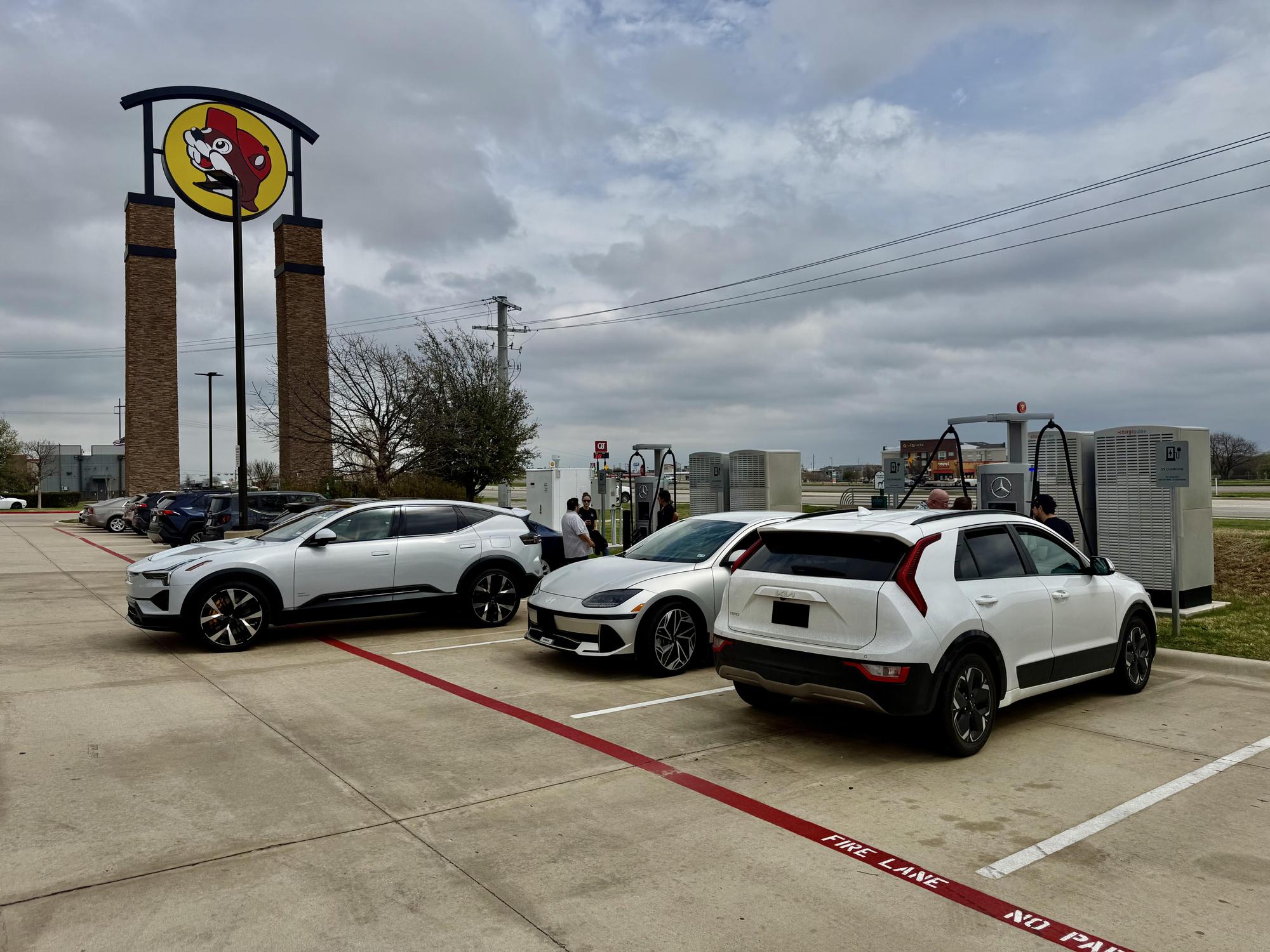 Mercedes Charging | Fast EV Charging Near Dallas Stadium