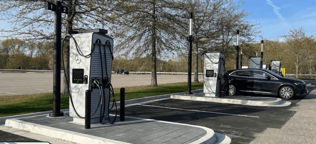 Mercedes Charging Wrentham, MA | Where to Charge Near Stadium | Where to Charge Off Route 1