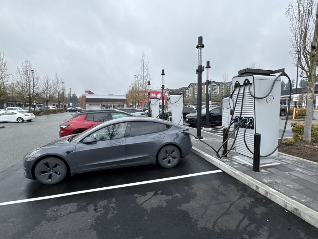 Mercedes-Benz High-Power Charging | BC