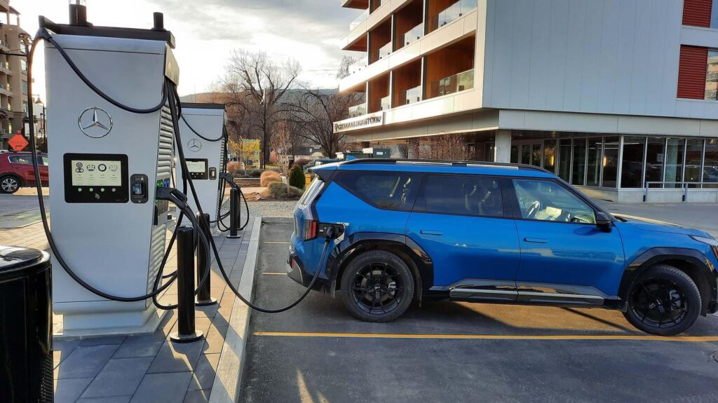 Mercedes-Benz High-Power Charging | Penticton, BC
